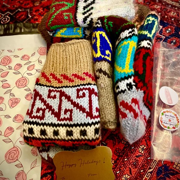 HAND KNITTED SOCKS Christmas Gift For Loved Ones Warm Soft Hand-Made Super Cool - Picture 3 of 5